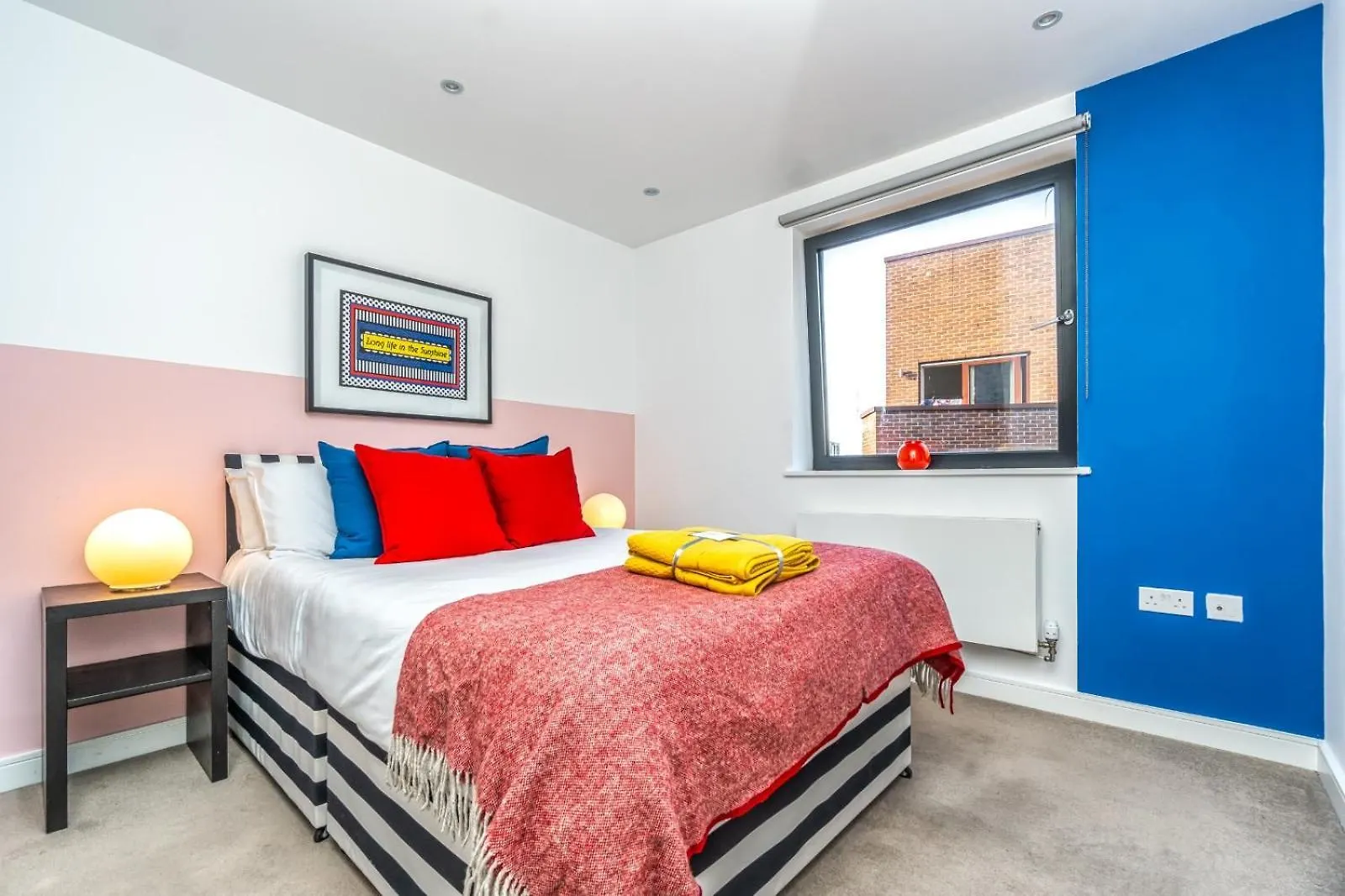 Luxury 2 Bedroom Apartment In Hoxton contacts